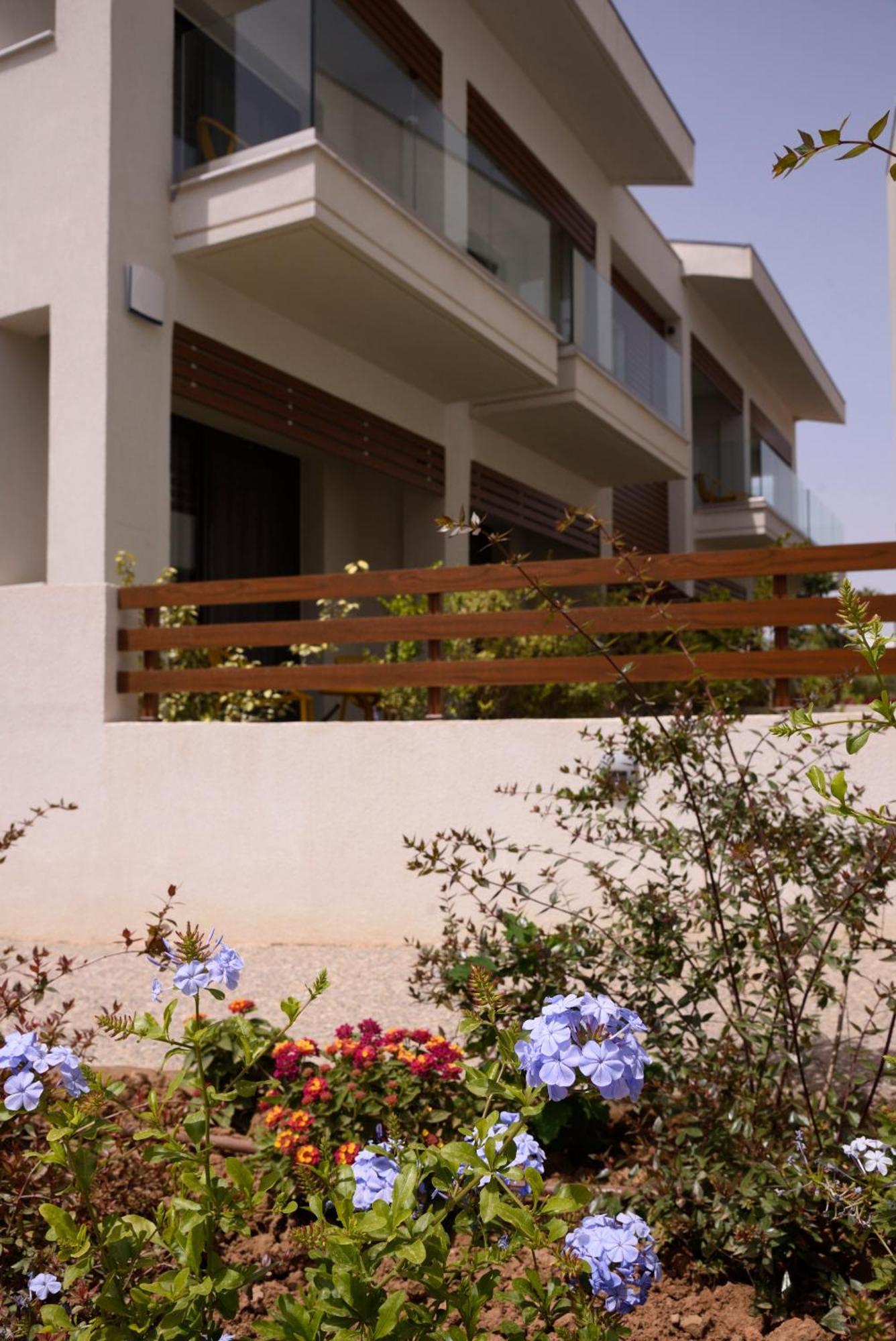 Falena Luxury Rooms Kalyves Polygyrou Buitenkant foto